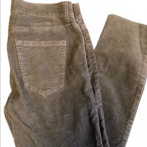 Current/Elliott Green Corduroy ankle jeans Size 25